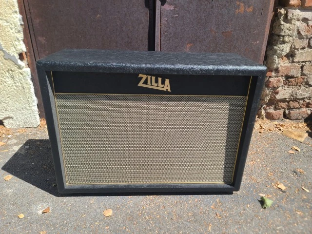 Zilla 2x12 Studio Pro - Celestion Neo Creambacks, Bogner Tolex