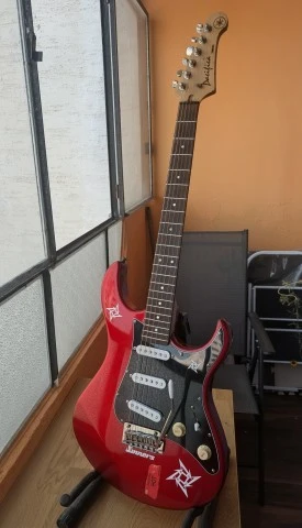 Yamaha Pacifica
