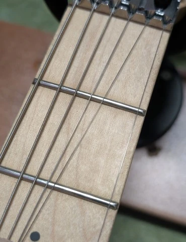 Music Man Sterling SUB Axis AX4