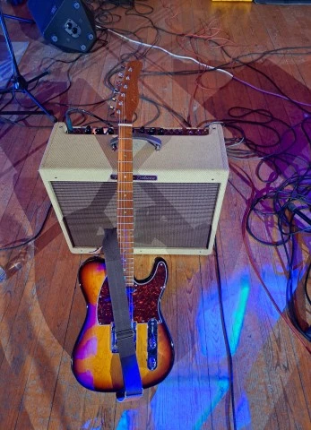 RARE Fender Hot Rod Deluxe Tweed MADE IN USA!