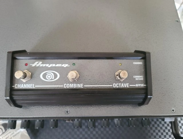 Ampeg B5R 500w USA & Footswitch